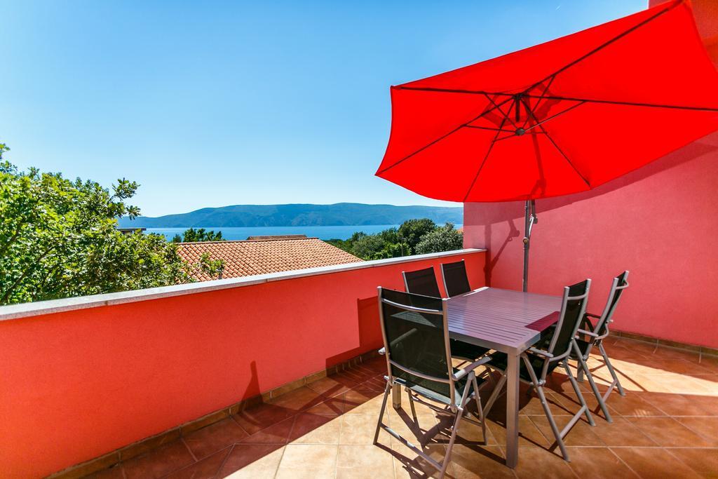 Apartments Josip Pinezići Rom bilde